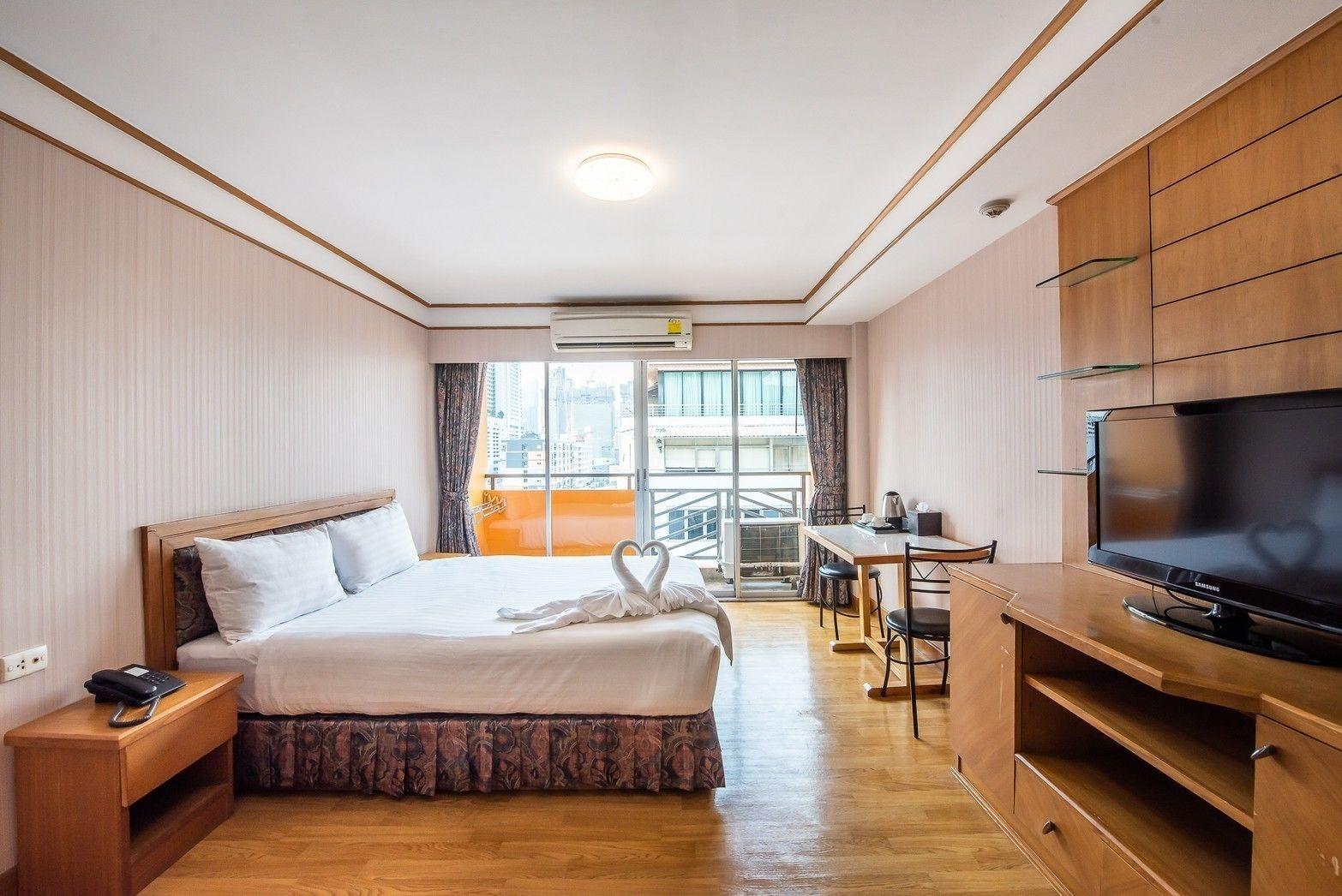 Roseate Ratchada Aparthotel Bangkok Bagian luar foto