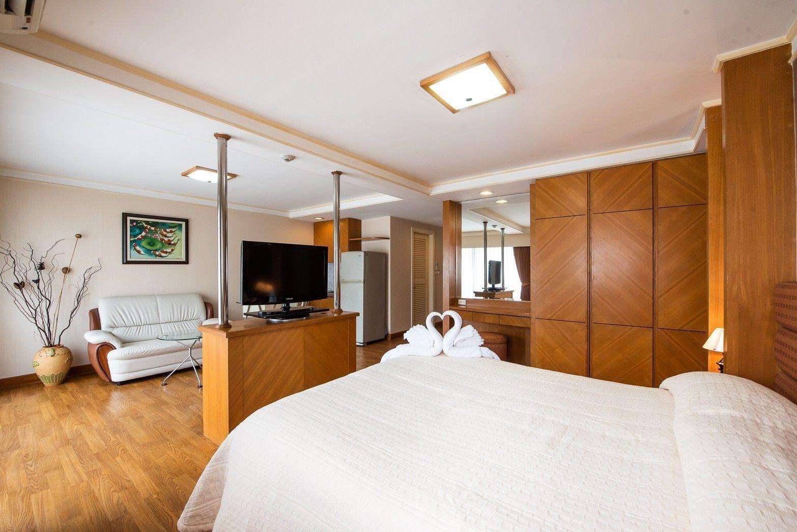 Roseate Ratchada Aparthotel Bangkok Bagian luar foto