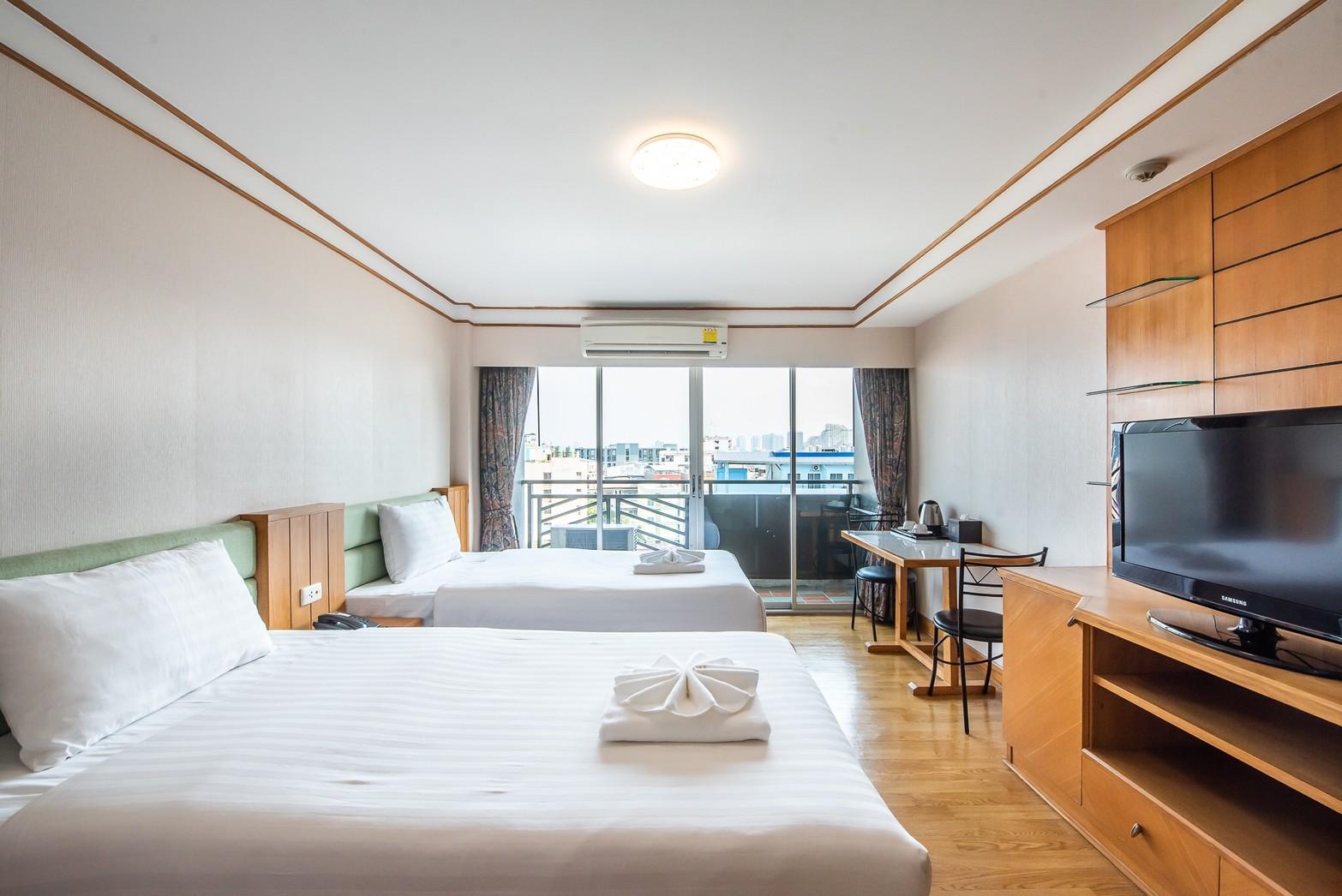 Roseate Ratchada Aparthotel Bangkok Bagian luar foto