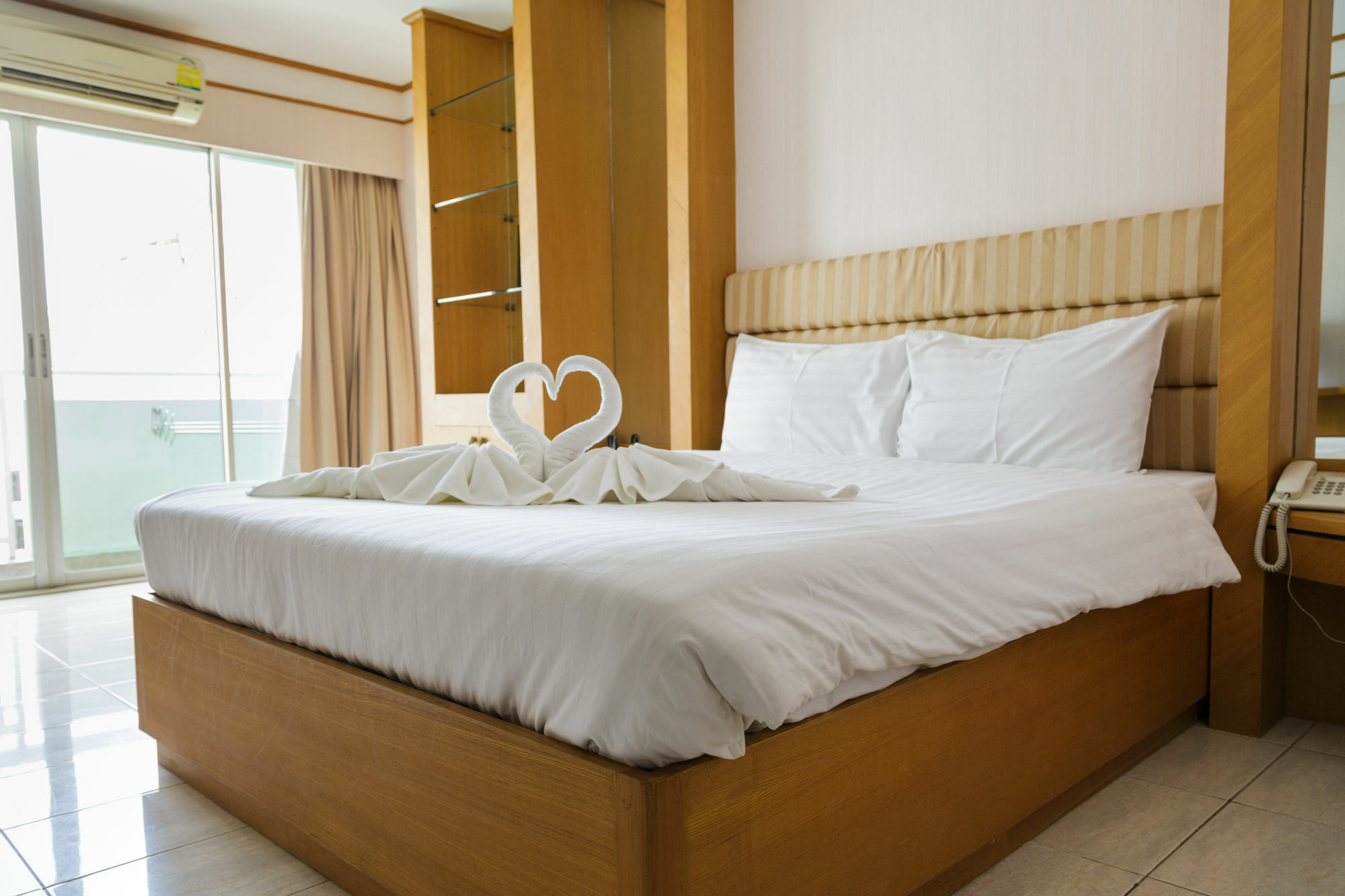 Roseate Ratchada Aparthotel Bangkok Bagian luar foto