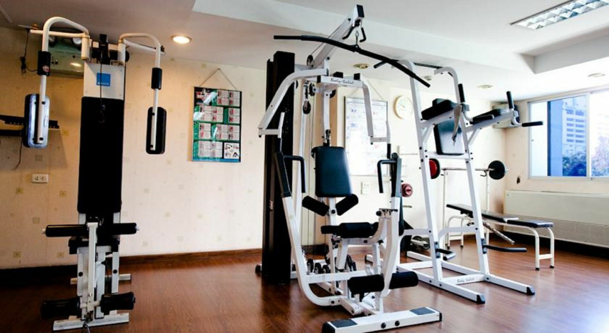 Roseate Ratchada Aparthotel Bangkok Bagian luar foto