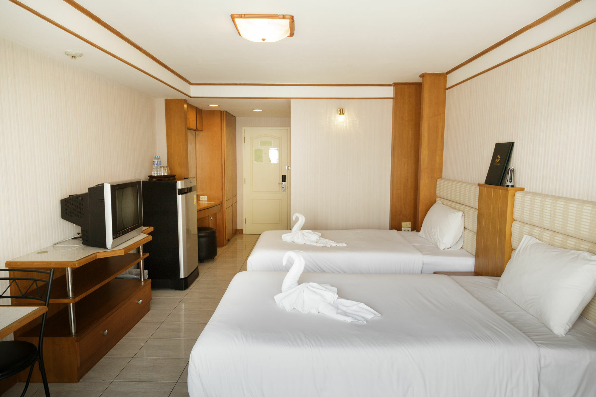 Roseate Ratchada Aparthotel Bangkok Bagian luar foto